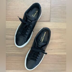EUC Common Projects Original Achilles Low Sneaker in sz EU 37